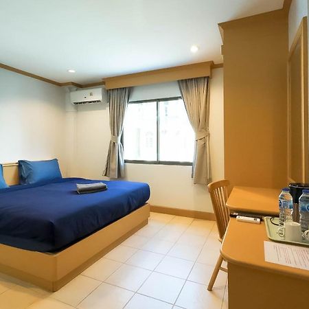 Albergue Jb House Patong Exterior foto